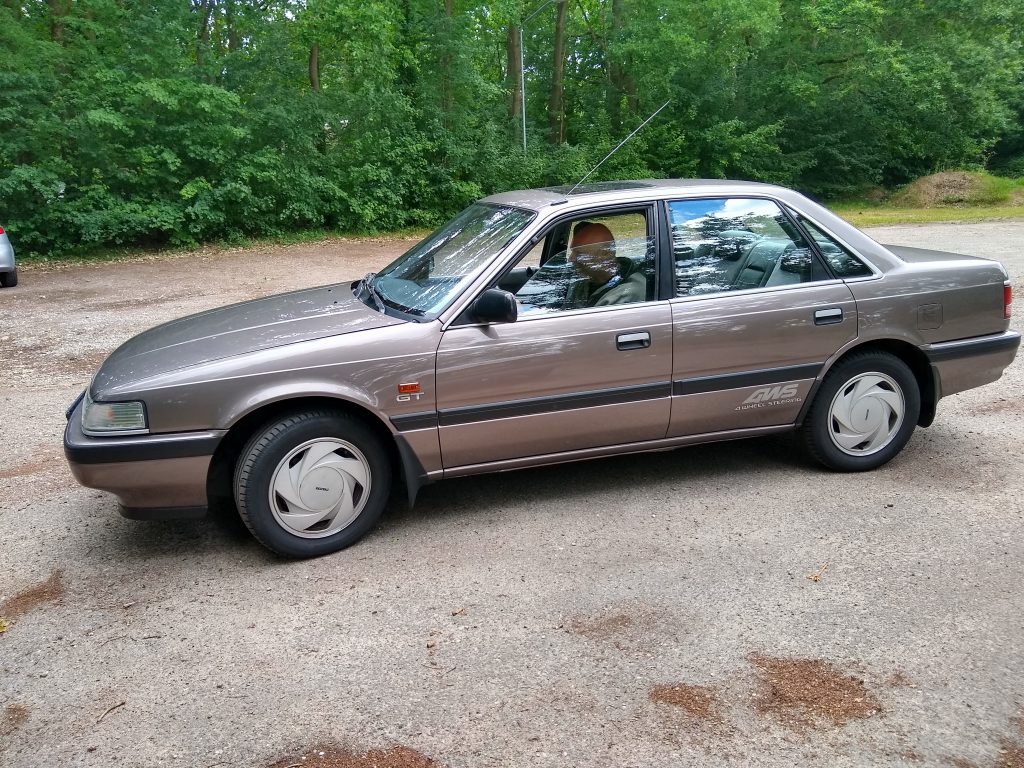 Mazda 626 4ws sedan